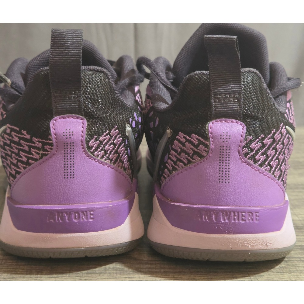 Nike Sabrina 2 Court Vision Athletic Basketball Shoes Youth Size 4.5Y Purple - Picture 3 of 10